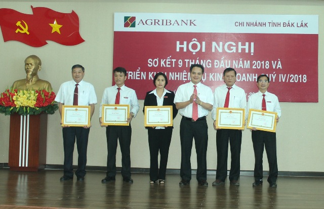 Agribank Đắk Lắk triển khai nhiệm vụ kinh doanh quý IV/2018