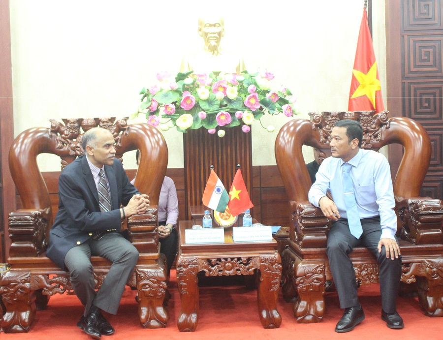 Dak Lak Leader receives Delegation of Indian Embassy