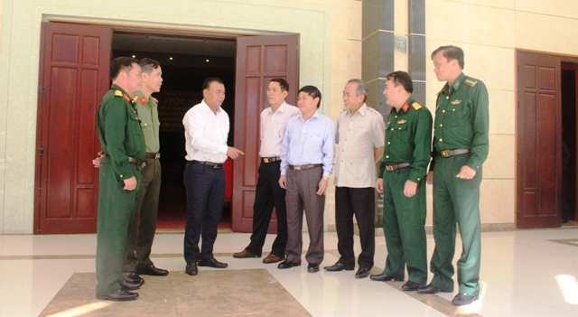 Tổng kết 10 năm thực hiện Nghị quyết 28-NQ/TW về tiếp tục xây dựng tỉnh, thành phố trực thuộc Trung ương thành khu vực phòng thủ vững chắc trong tình hình mới.