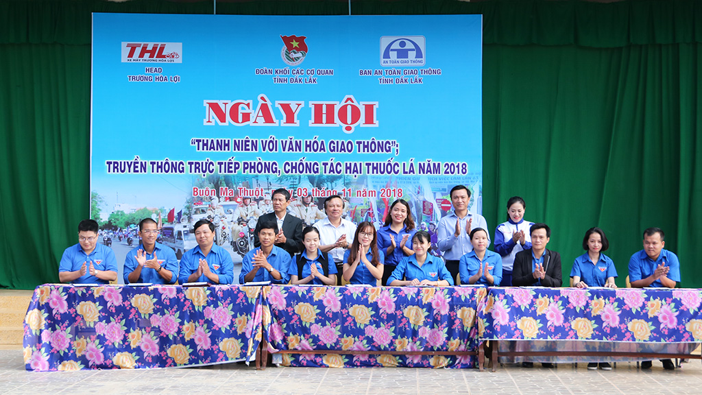 Ngày hội thanh niên với văn hóa giao thông và truyền thông trực tiếp phòng, chống tác hại của thuốc lá