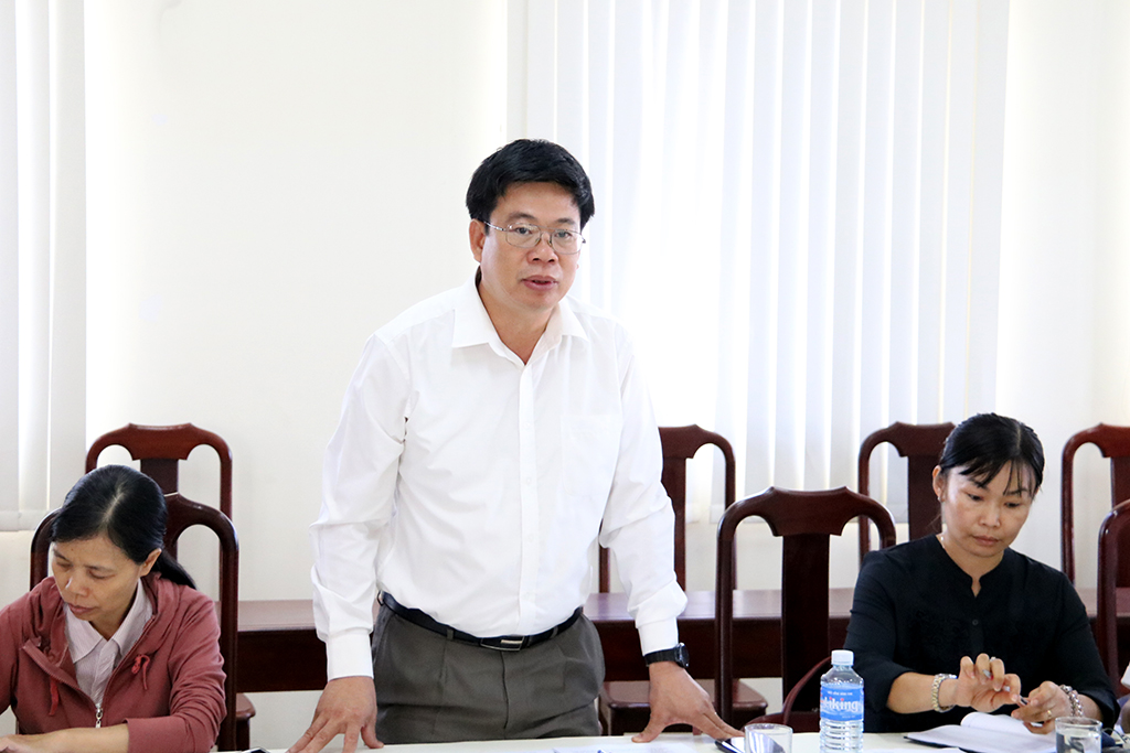 Tổ công tác của Chủ tịch UBND tỉnh kiểm tra tại Sở Nội vụ