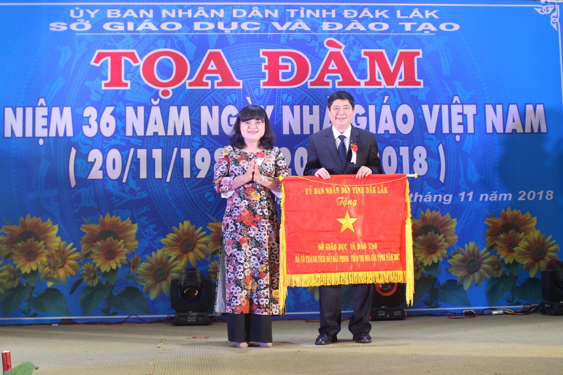 Tọa đàm Kỷ niệm 36 năm Ngày Nhà giáo Việt Nam (20/11/1982-20/11/2018)