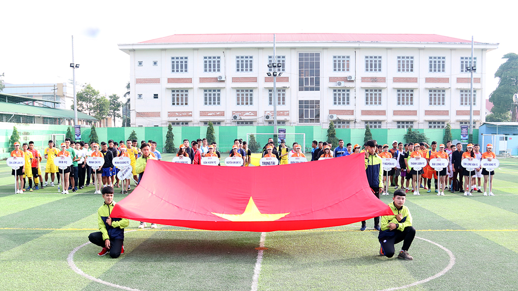 Khai mạc Giải bóng đá Futsal nam truyền thống tỉnh Đắk Lắk lần thứ Nhất năm 2018