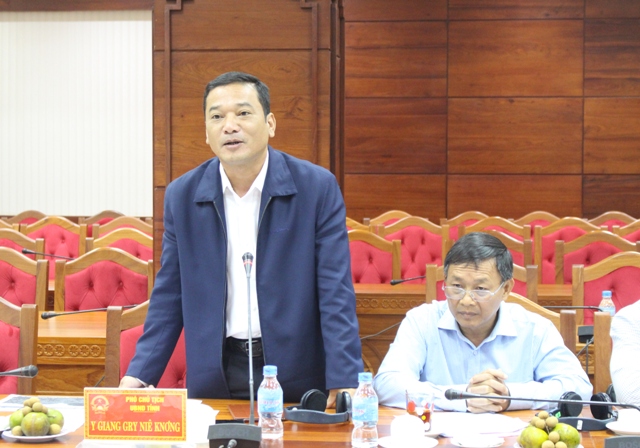 UBND tỉnh làm việc với Đoàn công tác của Viện Khoa học Kỹ thuật Nông lâm nghiệp Tây Nguyên và tổ chức ACIAR