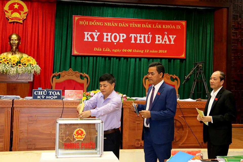 Kết quả lấy phiếu tín nhiệm đối với 28 chức danh HĐND tỉnh bầu