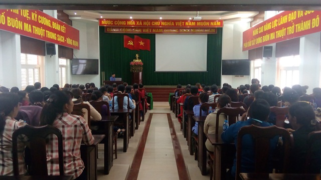 Hội LHPN tỉnh Đắk Lắk tổ chức Truyền thông Phụ nữ với an toàn thực phẩm