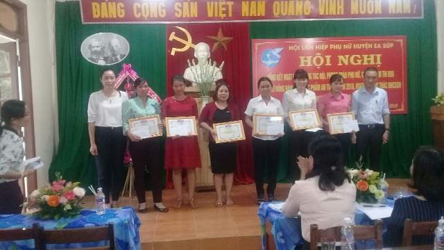 Hội LHPN huyện Ea Súp tổng kết công tác hội và phong trào phụ nữ năm 2018, triển khai nhiệm vụ năm 2019