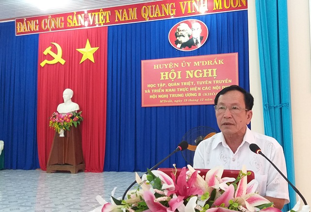 Huyện ủy M'Đắk: Tổ chức Hội nghị cán bộ chủ chốt quán triệt Nghị quyết TW 8 khóa XII