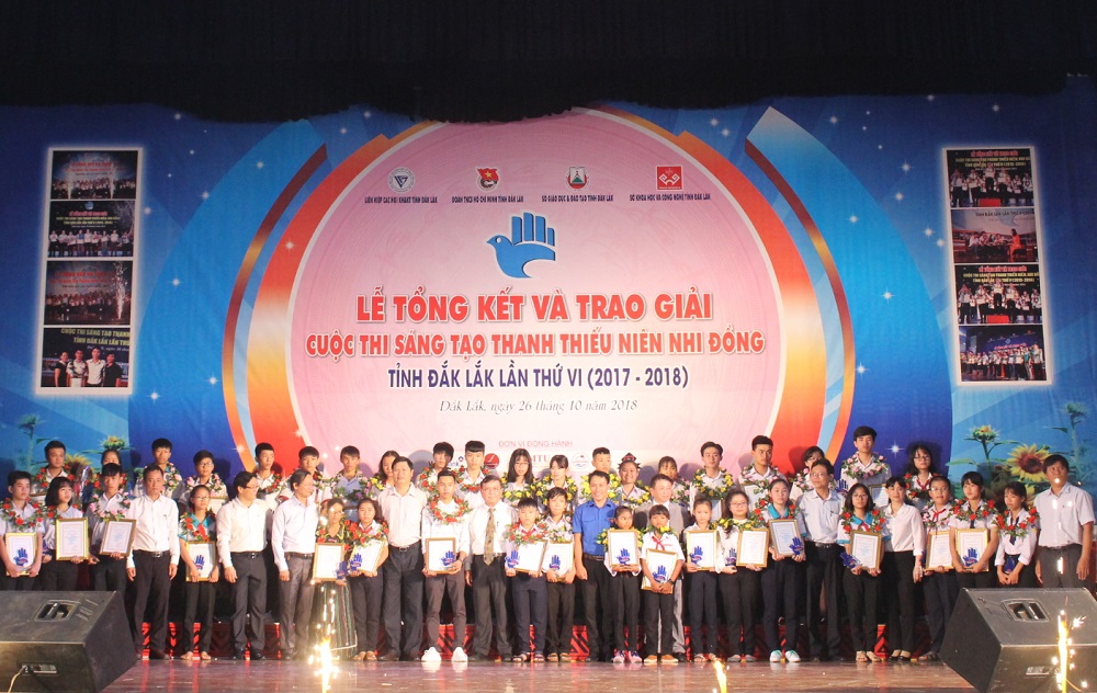 Báo cáo về tình hình thực hiện chiến lược phát triển khoa học và công nghệ giai đoạn 2011-2020