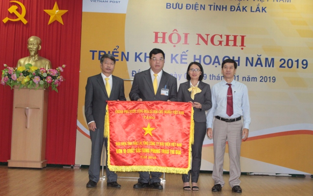 Bưu điện tỉnh phấn đấu là điểm đến giải quyết thủ tục hành chính cho người dân năm 2019