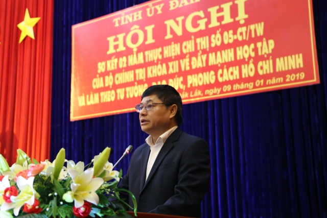 Conference on reviewing the two – year implementation of Politburo’s Directive No.05