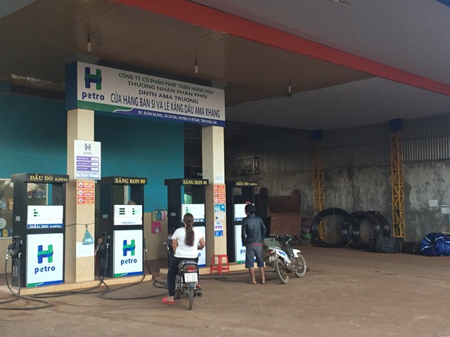 Bắt giữ 18 ngàn lít xăng nhập trái tuyến, không rõ nguồn gốc