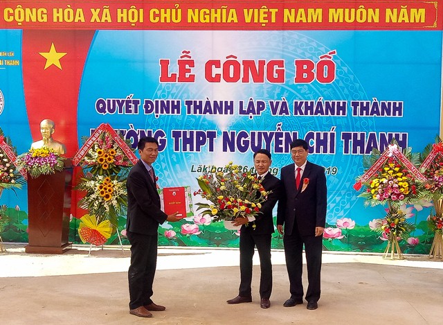 Lễ công bố Quyết định thành lập và khánh thành Trường THPT Nguyễn Chí Thanh