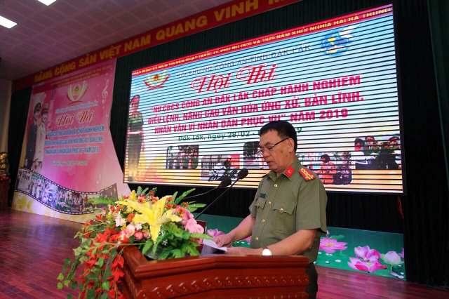 Khai mạc Hội thi “Nữ Cán bộ chiến sỹ Công an tỉnh Đắk Lắk chấp hành nghiêm điều lệnh, nâng cao văn hoá ứng xử, bản lĩnh nhân văn, vì nhân dân phục vụ” năm 2019