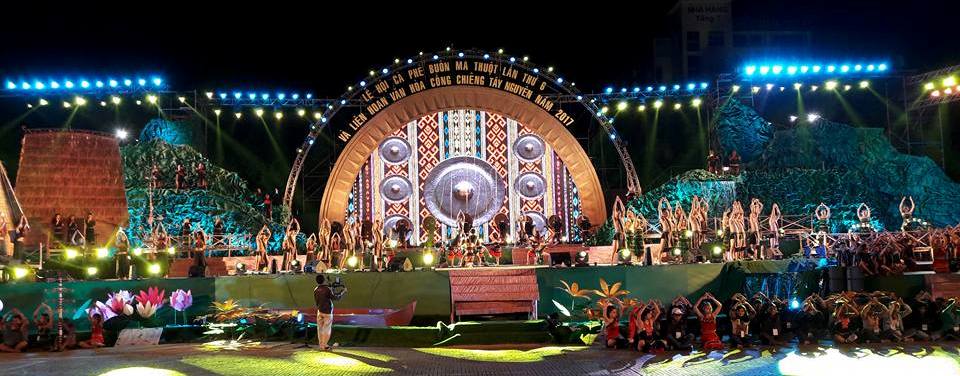 Nhiều nghệ sỹ nổi tiếng tham gia đêm khai mạc Lễ hội cà phê lần thứ 7 năm 2019