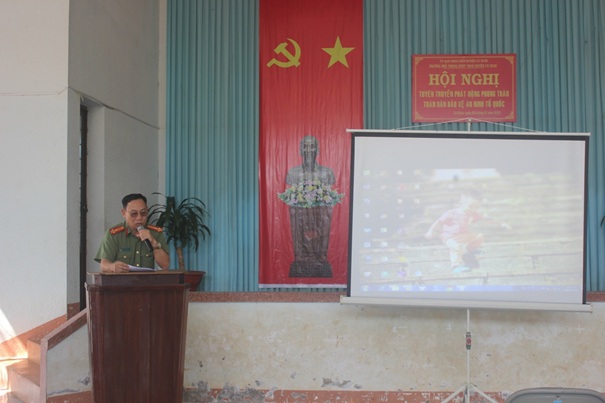 Phát động Phong trào toàn dân bảo vệ an ninh Tổ quốc tại Trường phổ thông DTNT huyện Cư Kuin