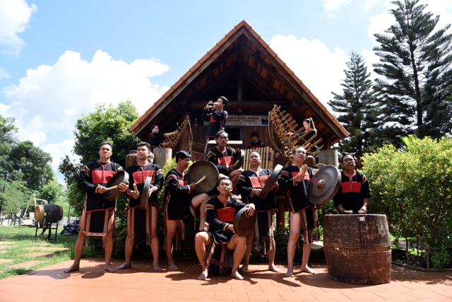 Bảo tàng Đắk Lắk trưng bày chuyên đề “Nhạc cụ dân gian các dân tộc ở Đắk Lắk”