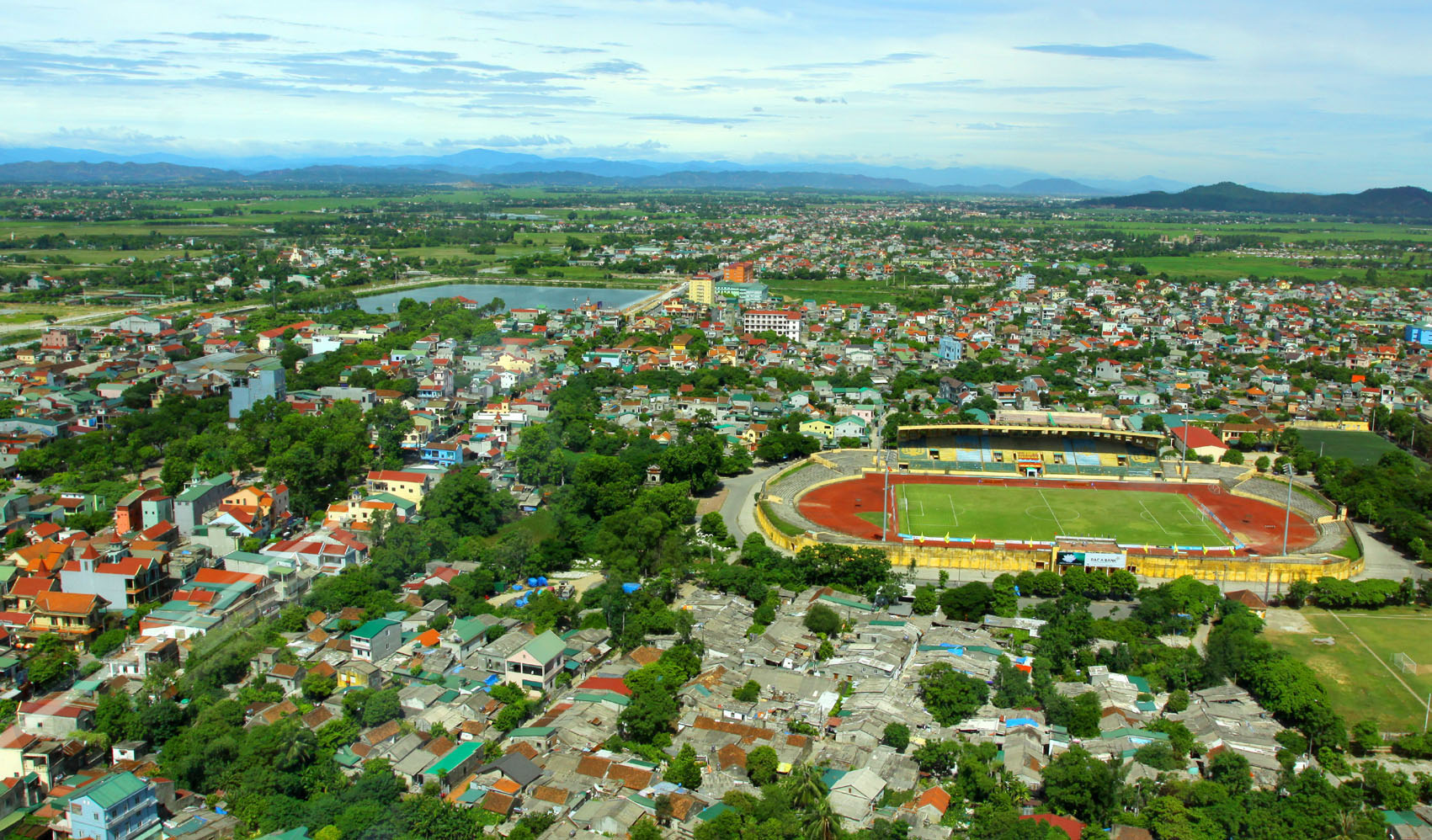 Ban hành Điều lệ tổ chức, hoạt động và Quy chế quản lý, sử dụng Qũy phát triển Nhà- Đất tỉnh Đắk Lắk