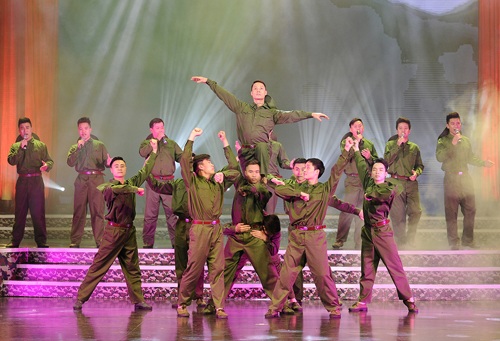 Tổ chức Chương trình nghệ thuật kỷ niệm 44 năm Ngày giải phóng miền Nam, thống nhất đất nước