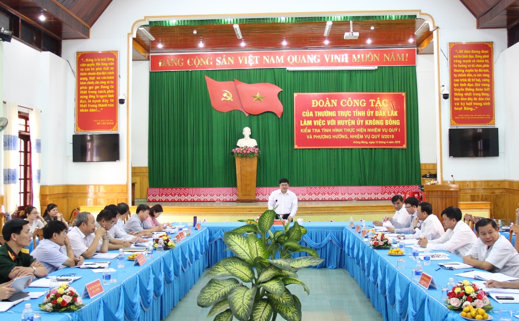 Thường trực Tỉnh uỷ làm việc với Huyện uỷ Krông Bông