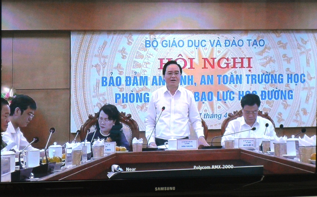 Hội nghị trực tuyến toàn quốc về đảm bảo an toàn trường học và phòng, chống bạo lực học đường