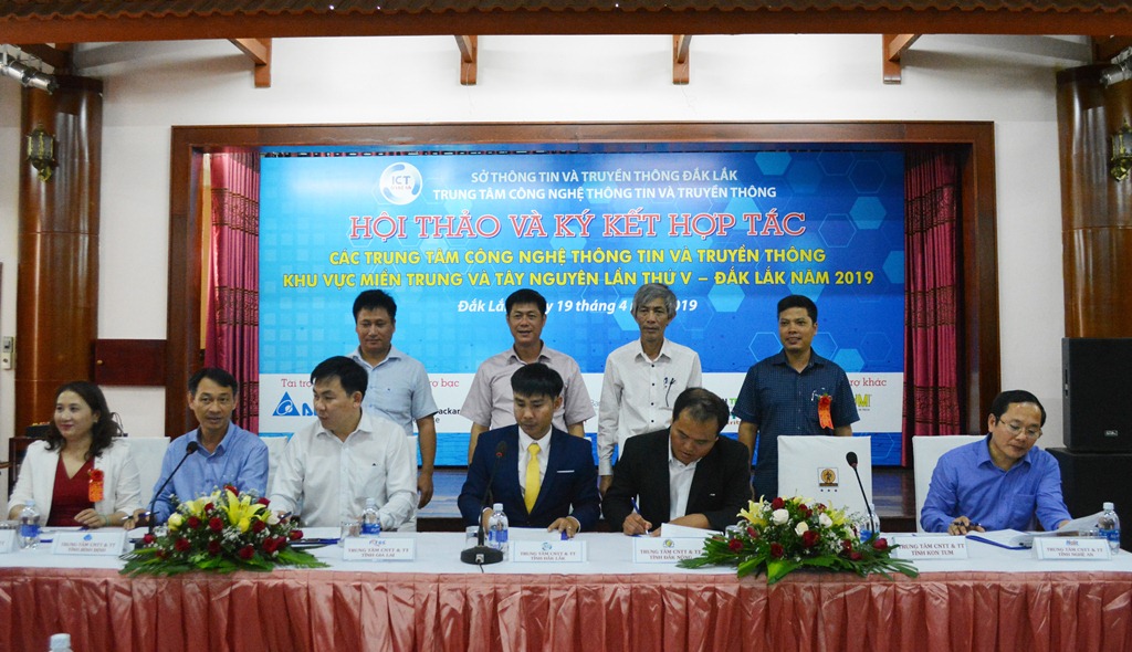 Trung tâm CNTT và Truyền thông khu vực Miền Trung và Tây Nguyên: Hợp tác, chia sẻ cùng phát triển