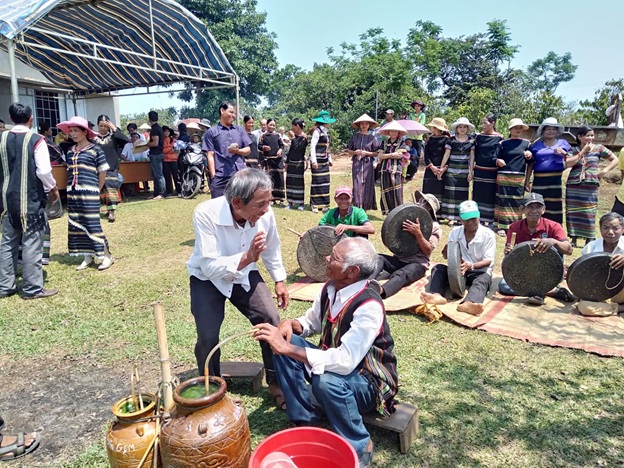 Đặc sắc lễ cúng hồ Ea Nuôi của người Ê đê tại buôn Dhăn 1, xã Đắk Nuê, huyện Lắk