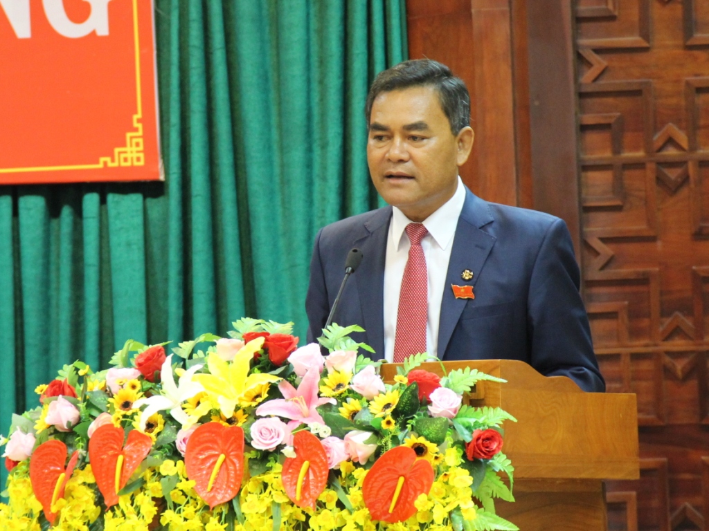 Many important resolutions adopted at the extraordinary session of the 9th Provincial People’s Council