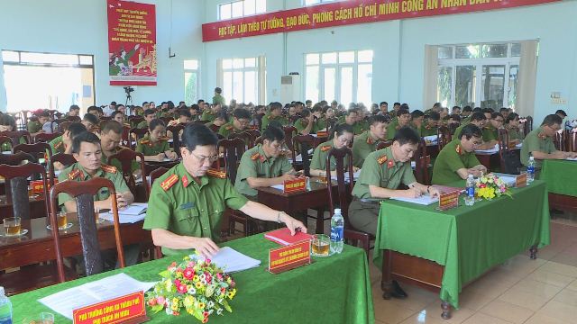 Công an thành phố Buôn Ma Thuột phát động phong trào thi đua đặc biệt
