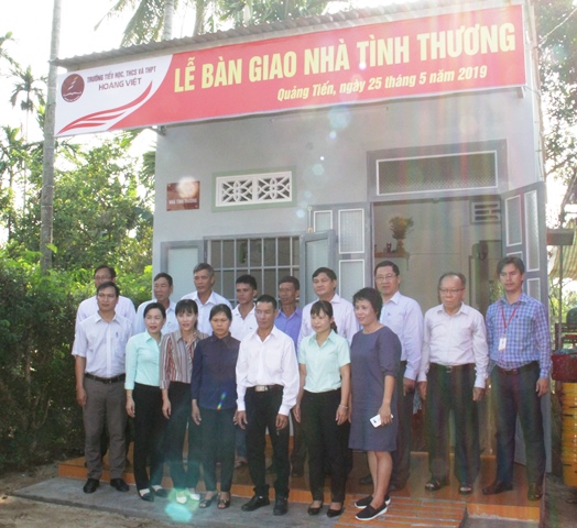 Trường Hoàng Việt bàn giao nhà tình thương tại xã Quảng Tiến, huyện Cư M’gar
