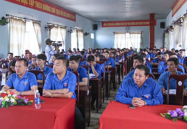 Tập huấn kỹ năng nghiệp vụ cho Bí thư, Phó Bí thư, Chi Hội trưởng trên địa bàn dân cư năm 2019