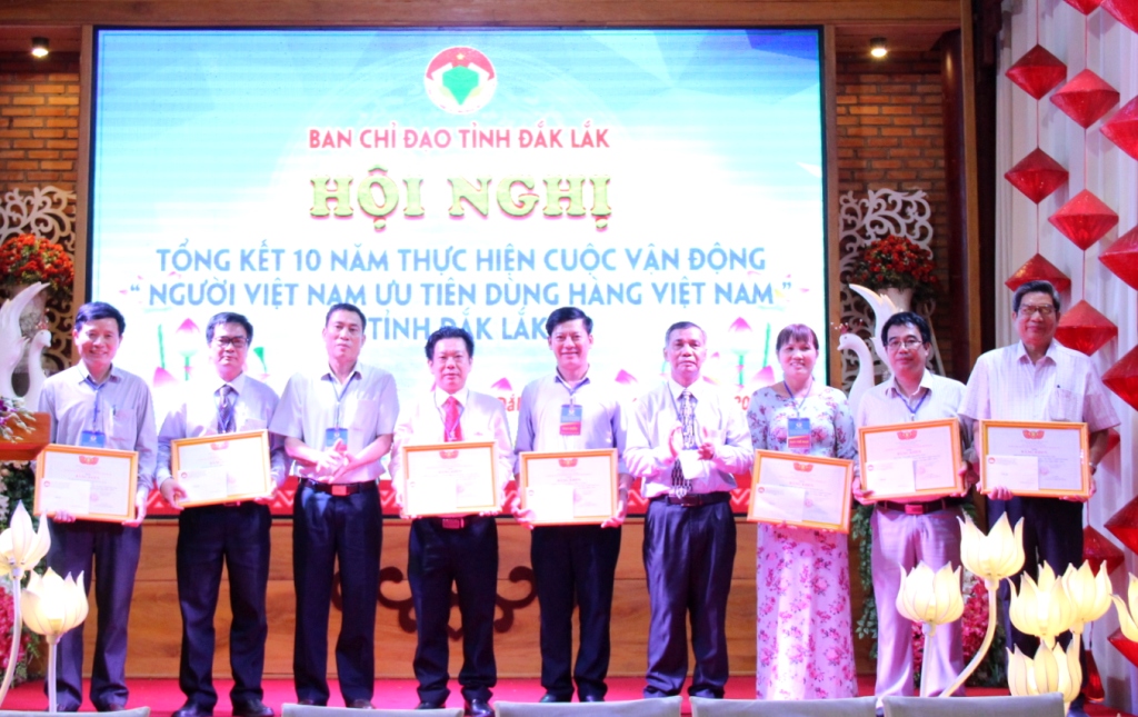 Tổng kết 10 năm thực hiện Cuộc vận động “Người Việt Nam ưu tiên dùng hàng Việt Nam” tỉnh Đắk Lắk