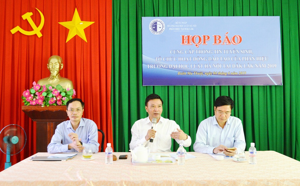 Phân hiệu Trường Đại học Luật Hà Nội tại Đắk Lắk tuyển 200 chỉ tiêu hệ chính quy năm học 2019 - 2020