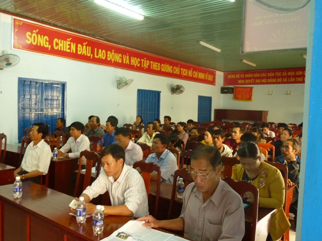 Khai giảng lớp dạy nghề trồng và chăm sóc cây cà phê tại xã Cư Pui, huyện Krông Bông