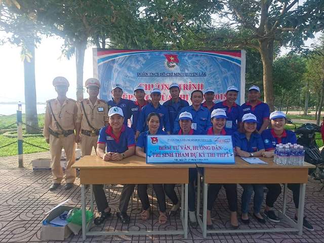 Huyện đoàn Lắk tích cực vận động kinh phí hỗ trợ thí sinh có hoàn cảnh khó khăn