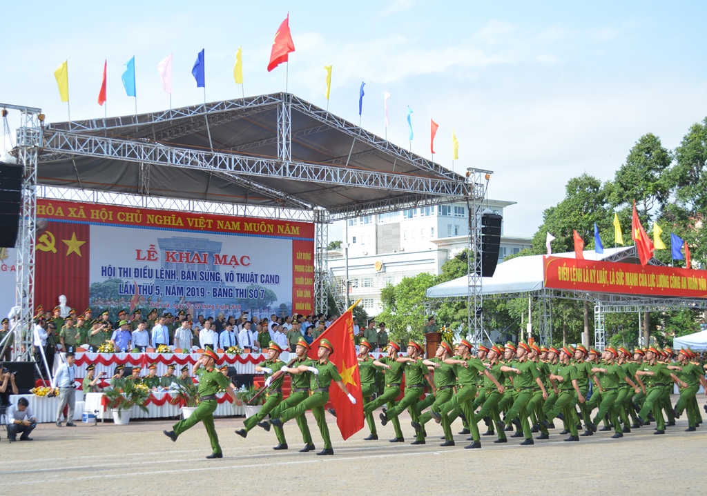 Khai mạc Hội thi điều lệnh, bắn súng, võ thuật Công an nhân dân lần thứ 5, năm 2019