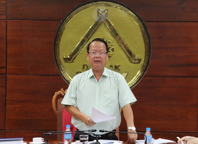 Thẩm tra các Báo cáo của UBND tỉnh trình Kỳ họp thứ 8, khóa IX.