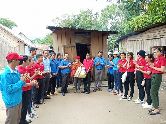 Huyện Lắk: Nhiều hoạt động sôi nổi tại Ngày hội Hoa phượng đỏ năm 2019