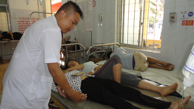 Huyện Buôn Đôn: Ngộ độc tập thể sau khi đi ăn đám cưới