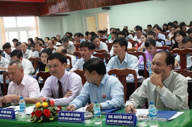 Khai mạc Kỳ họp thứ 8, HĐND thành phố Buôn Ma Thuột khóa XI nhiệm kỳ 2016 - 2021