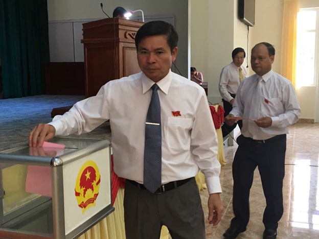 Kỳ họp thứ 8 Hội đồng nhân dân huyện Lắk khoá XI, nhiệm kỳ 2016 – 2021.