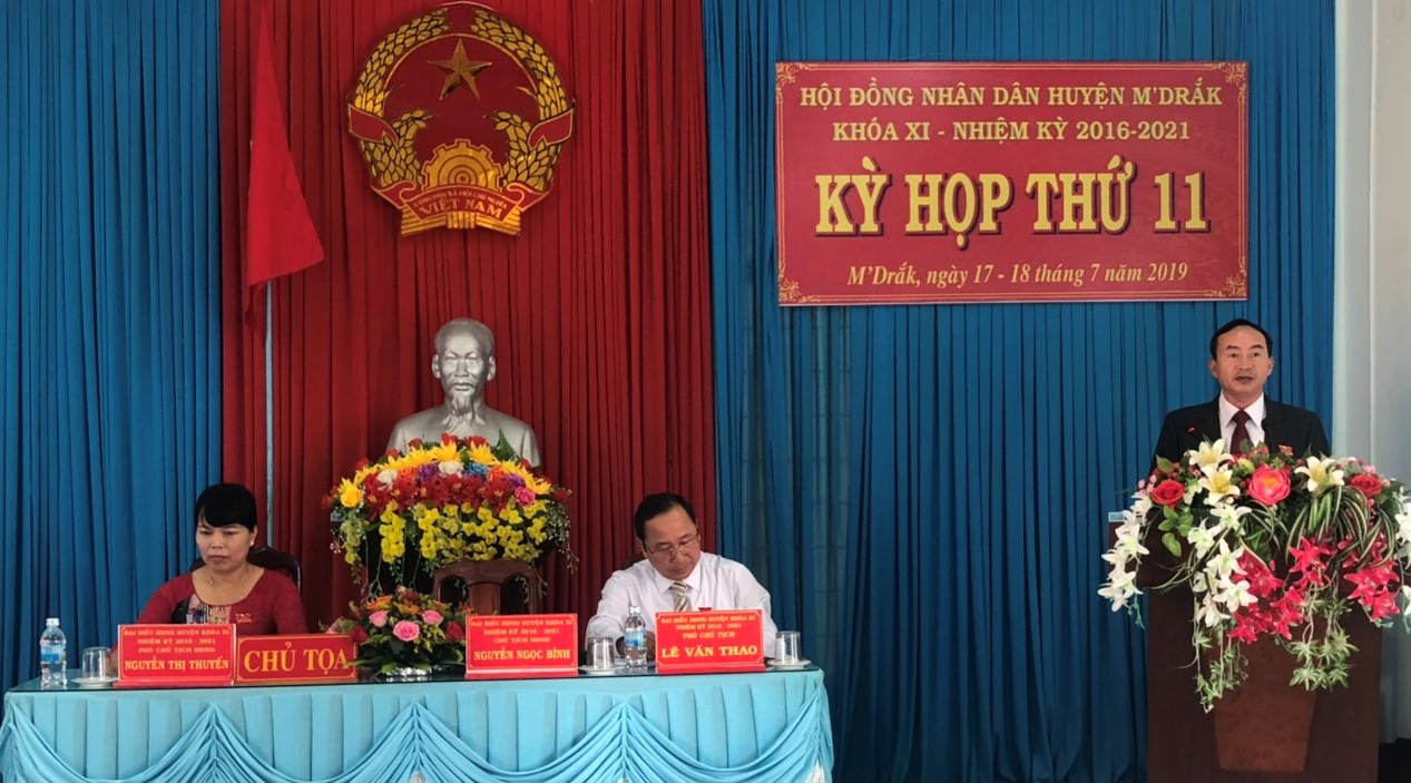 Kỳ họp thứ 11, HĐND huyện M’Đrắk khóa XI, nhiệm kỳ 2016 - 2021