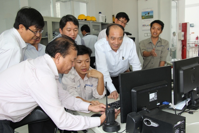 Đẩy mạnh phong trào thi đua “Cán bộ, công chức, viên chức tỉnh Đắk Lắk thi đua thực hiện văn hóa công sở” giai đoạn 2019-2025