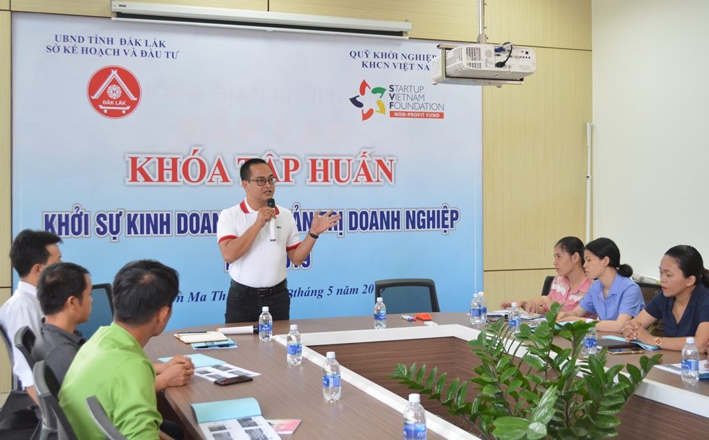 Đăng ký tập huấn kiến thức về quyền sở hữu trí tuệ và vệ sinh an toàn thực phẩm