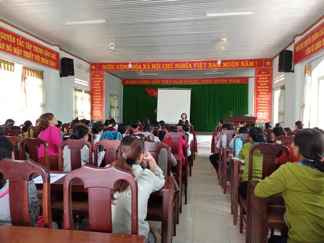 Tập huấn nghề Công tác xã hội tại huyện Buôn Đôn