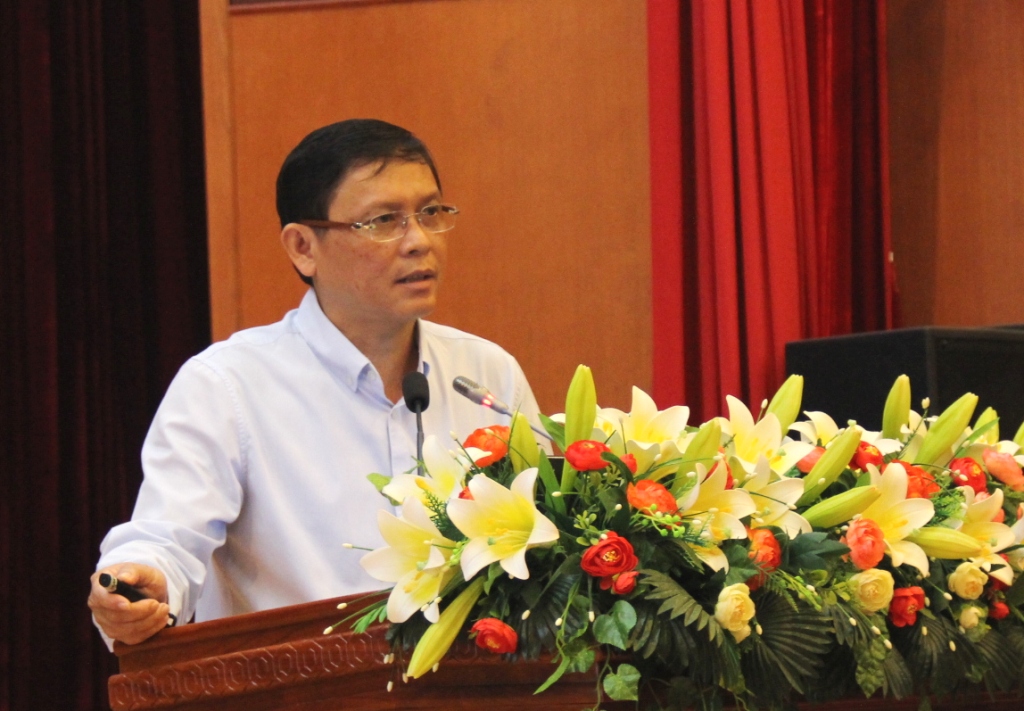 Hội nghị thông tin tình hình thời sự cho cán bộ hưu trí