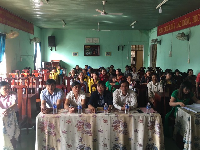 Hội LHPN xã Buôn Triết, huyện Lắk phát động trồng cây và ra mắt mô hình “Chi hội Phụ nữ 3 an toàn”