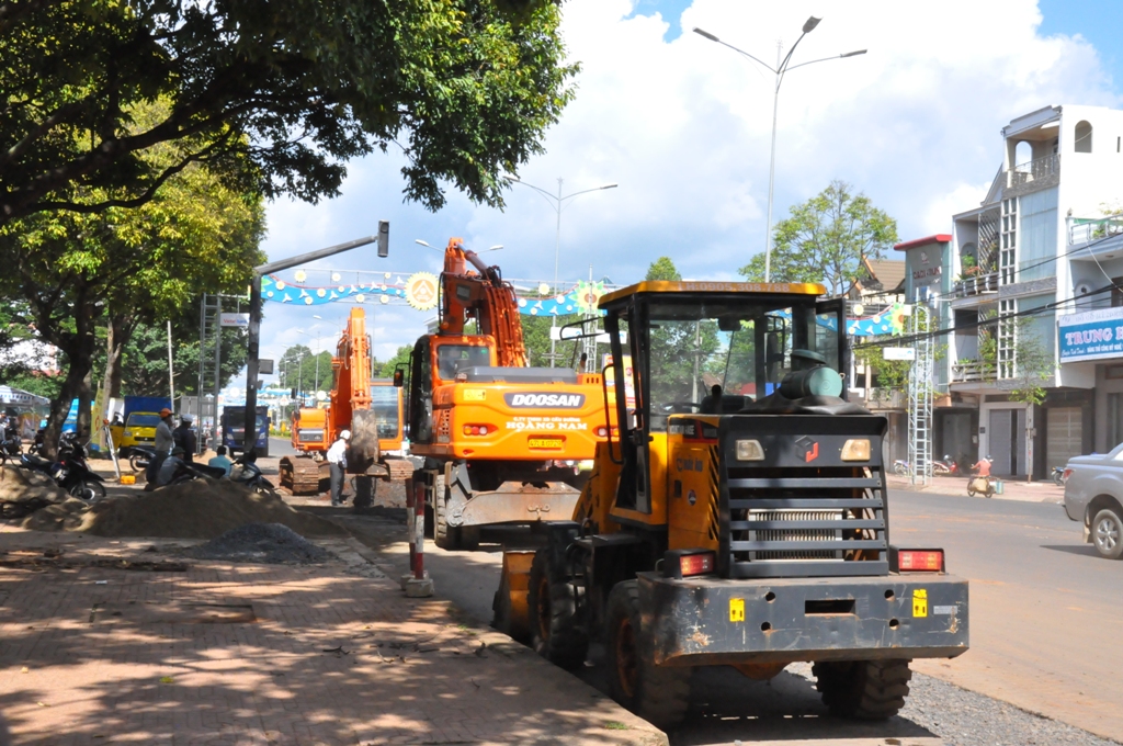 Triển khai Nghị quyết Phiên họp thường kỳ tháng 6 của Chính phủ và Nghị quyết Kỳ họp thứ 7 Quốc hội khóa XIV