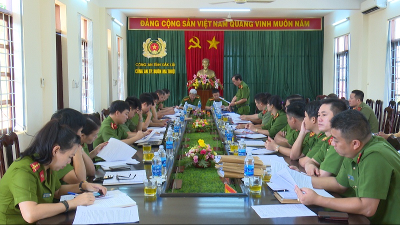 Bộ Công an kiểm tra công tác phòng, chống tội phạm hình sự tại Công an thành phố Buôn Ma Thuột