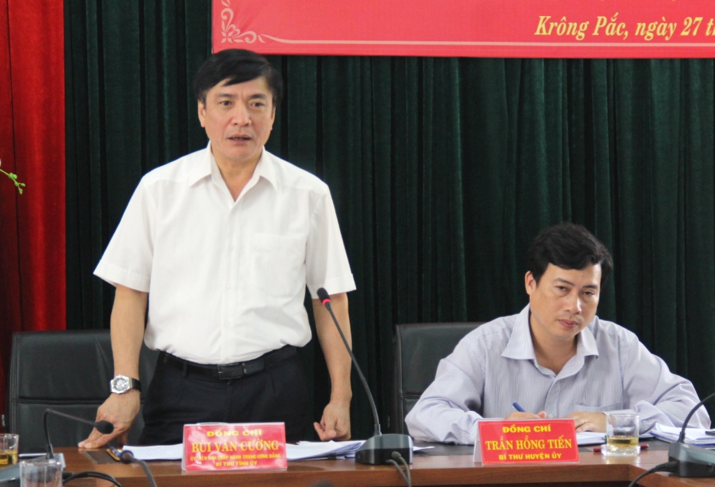 Đoàn công tác của Tỉnh ủy làm việc với Huyện ủy Krông Pắk